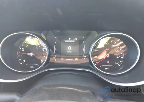 2018 Jeep Compass Altitude 4X4 from USA, damaged, VIN 3C4NJDBB3JT434037